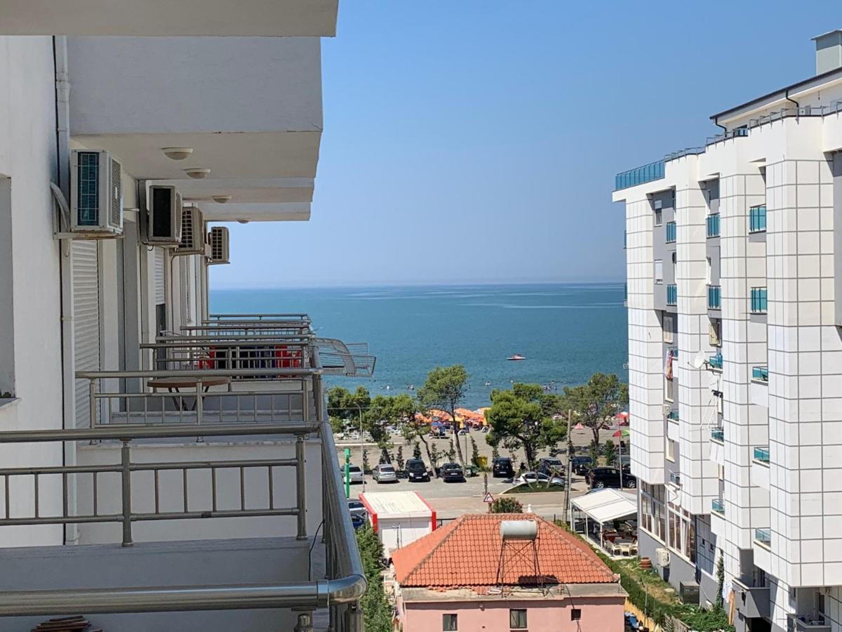 Casa Vista Mare A Shengjin Apartment Bagian luar foto